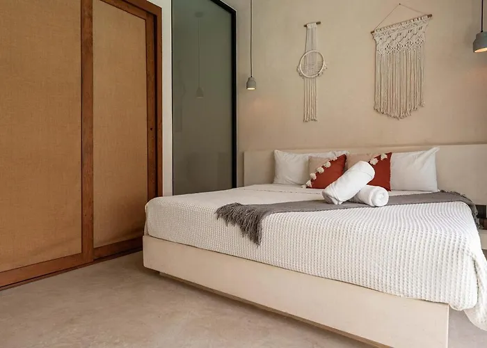 Boho Chic 5 Bedroom Private Pool & Roof Bar Pousada