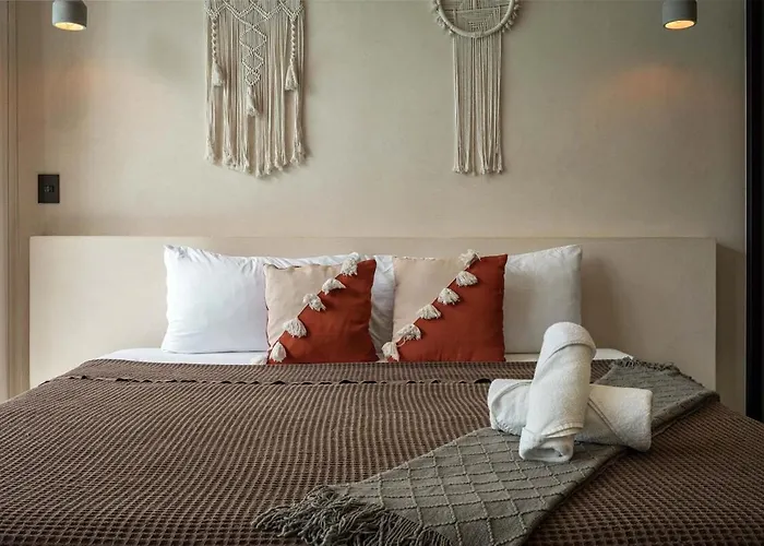 Boho Chic 5 Bedroom Private Pool & Roof Bar Pousada